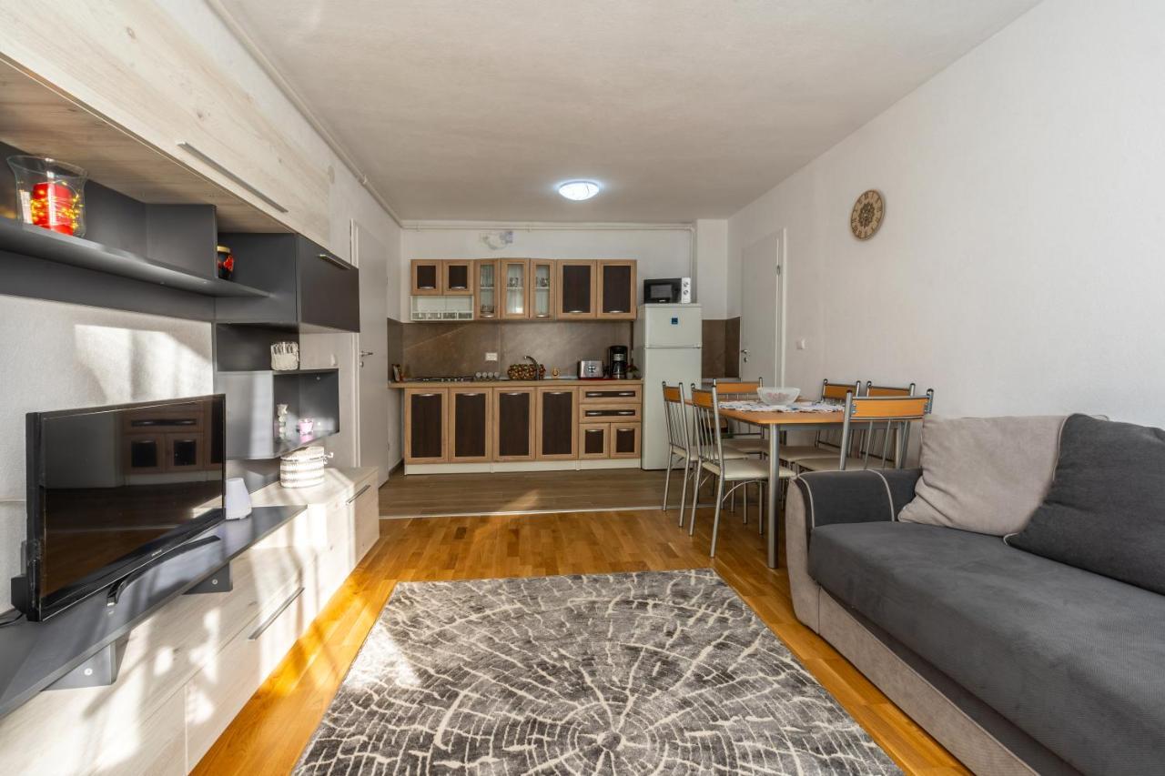 Apartament Lyad Sighişoara Exterior foto